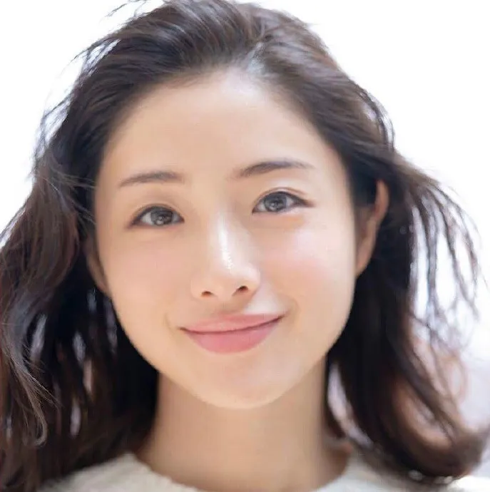 石原さとみの夫は糸木悠？噂の真相と職業、経歴、結婚生活に迫る！